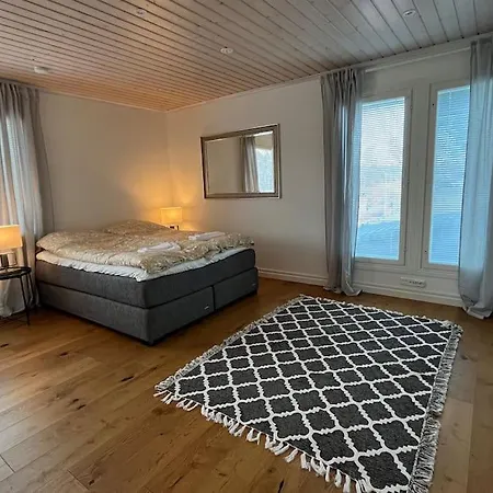Stunning 5br 16 Bed With Finnish Sauna & Jacuzzi 340 M2 Villa *