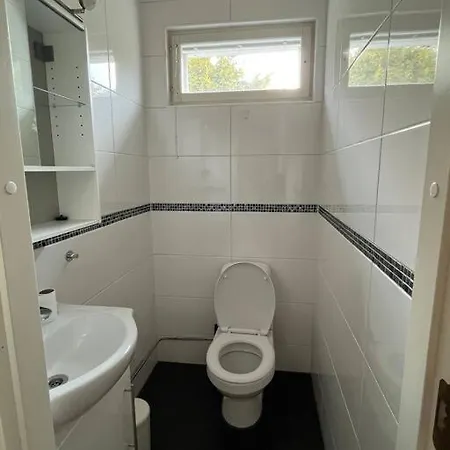 Stunning 5br 16 Bed With Finnish Sauna & Jacuzzi 340 M2 ヴィラ