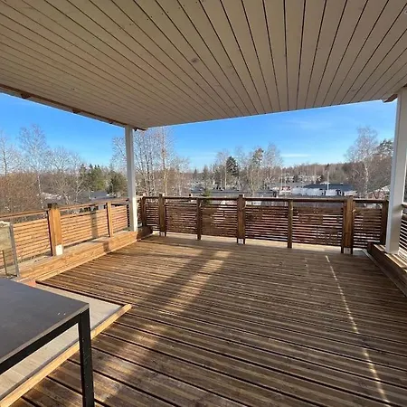 Stunning 5br 16 Bed With Finnish Sauna & Jacuzzi 340 M2 Tampere