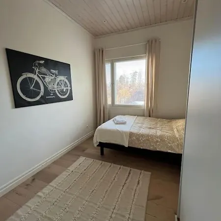 Stunning 5br 16 Bed With Finnish Sauna & Jacuzzi 340 M2 *