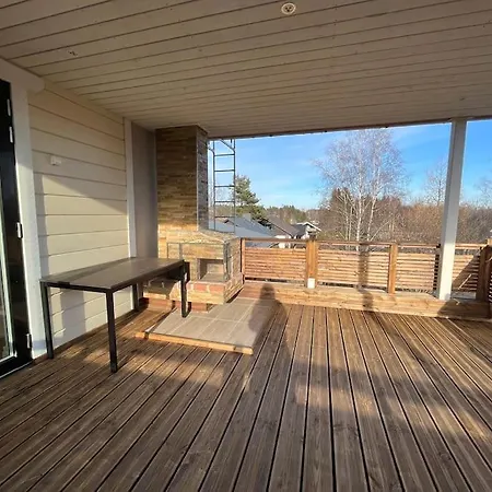 Stunning 5br 16 Bed With Finnish Sauna & Jacuzzi 340 M2