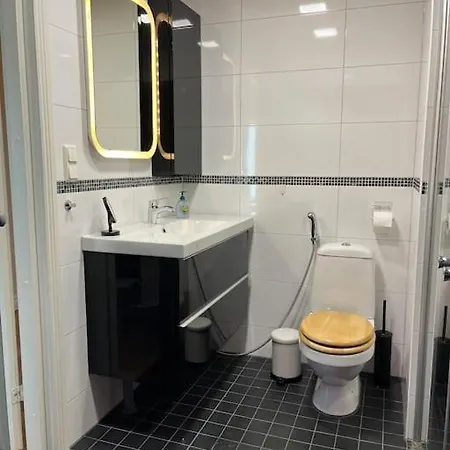 ヴィラ Stunning 5br 16 Bed With Finnish Sauna & Jacuzzi 340 M2