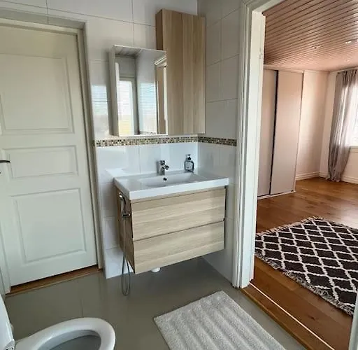 Stunning 5br 16 Bed With Finnish Sauna & Jacuzzi 340 M2 *