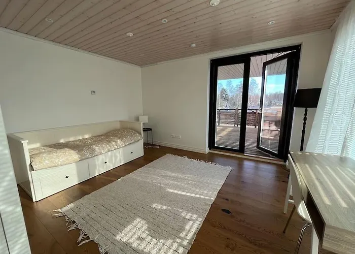 Stunning 5br 16 Bed With Finnish Sauna & Jacuzzi 340 M2 Villa