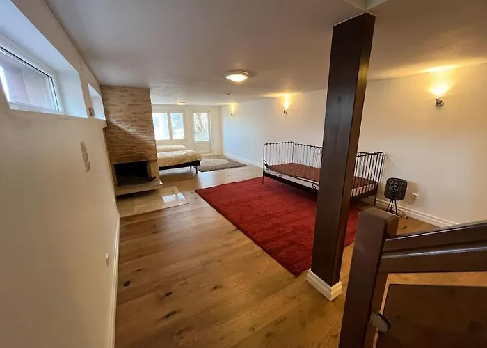 Stunning 5br 16 Bed With Finnish Sauna & Jacuzzi 340 M2 Villa