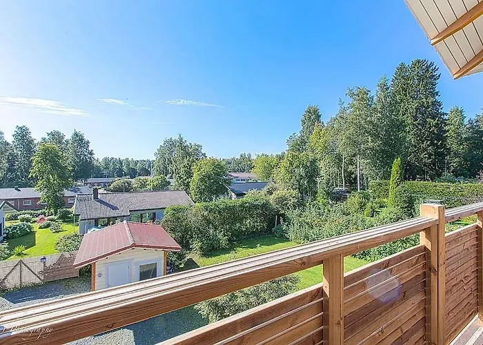 Stunning 5br 16 Bed With Finnish Sauna & Jacuzzi 340 M2 Tampere