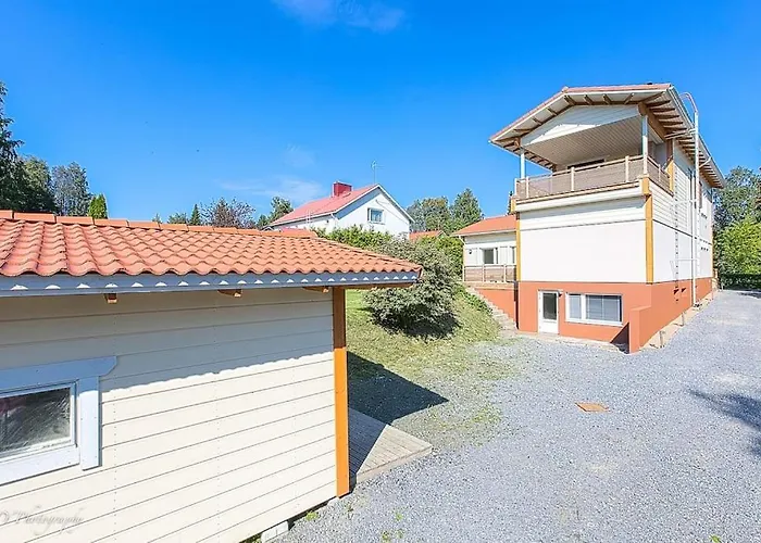 Stunning 5br 16 Bed With Finnish Sauna & Jacuzzi 340 M2 *